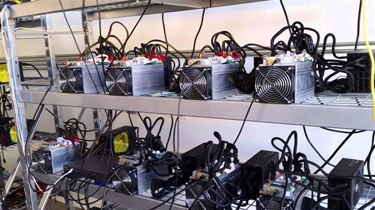 John-mcafee-criptomoedas-espanha-Empresário-bitcoin-hotel-daurada-park-catalunha